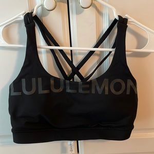 Black Lululemon sports bra